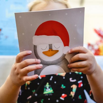 Nadolig-Penguin-Llwyd-Christmas-Grey-Penguin-Caridau-Cymraeg-Welsh-Cards